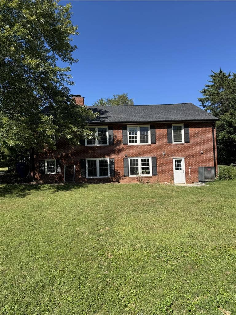 Bedroom for rent