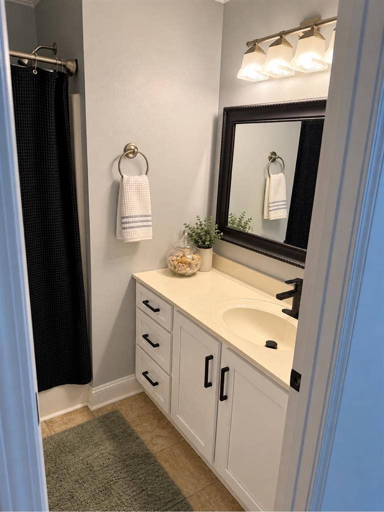 Private bedroom & bathroom for rent
