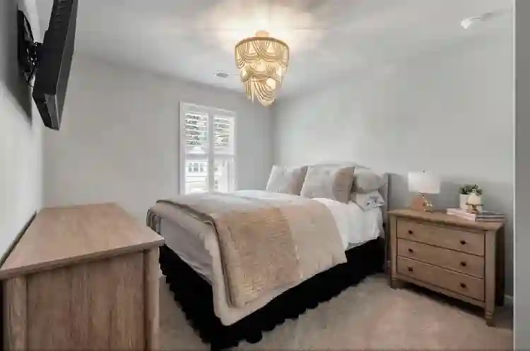 (x2) Private Rooms available!