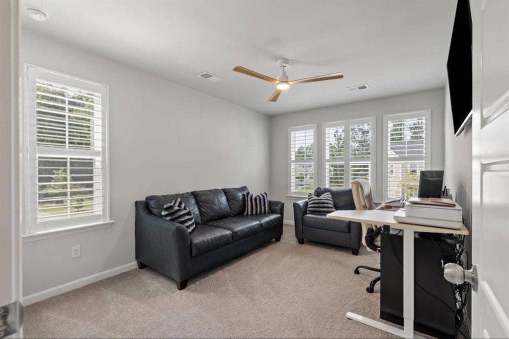 (x2) Private Rooms available!