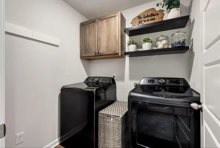 (x2) Private Rooms available!