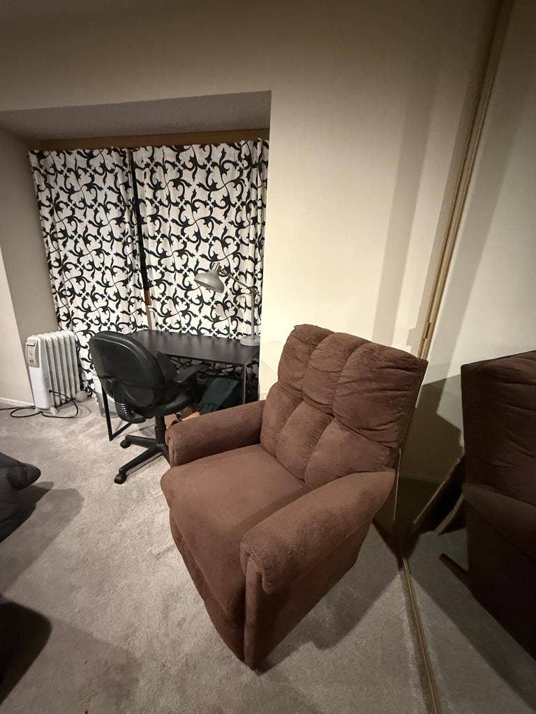 Specious light friendly cozy home