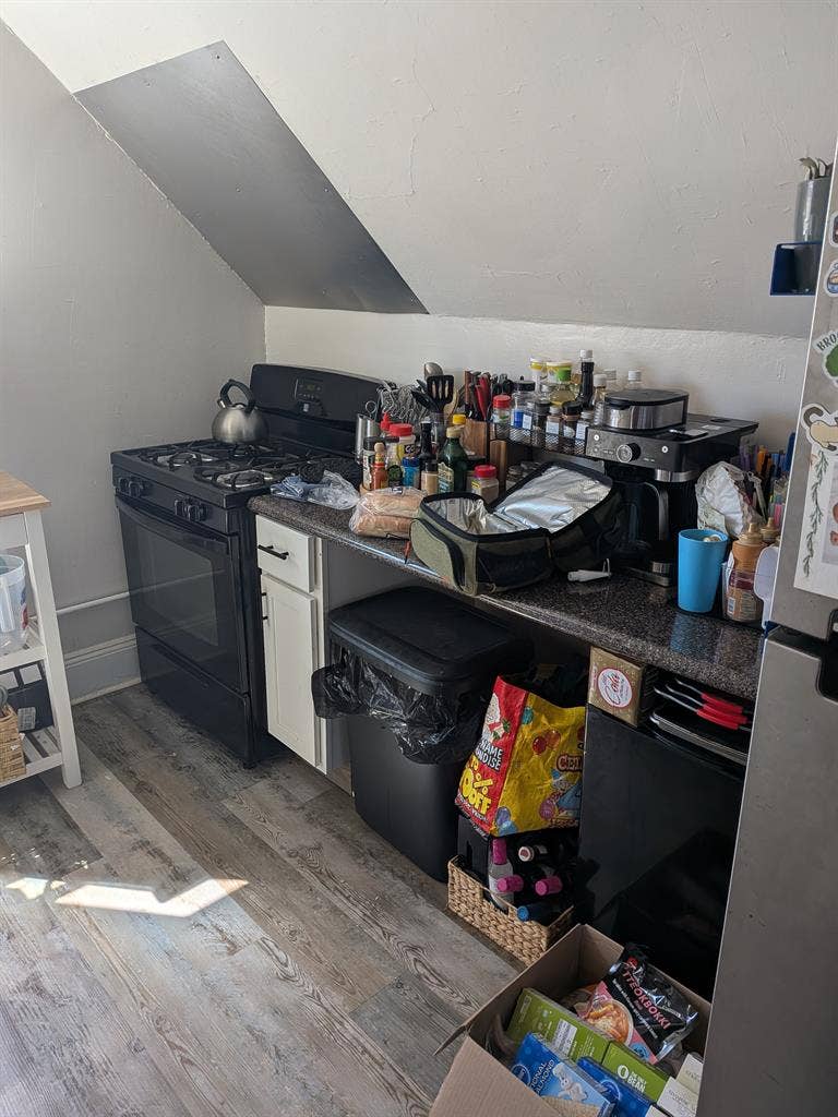 Looking for a roommate. $1000