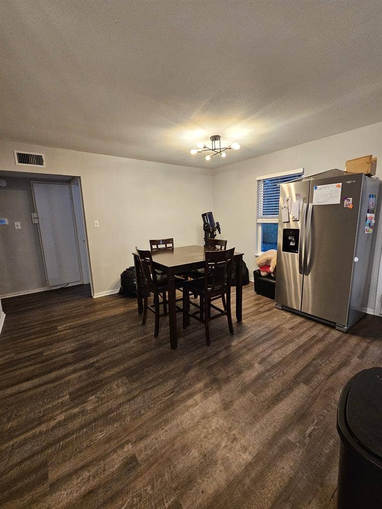 3b2b-Taylor TX, Pets OK no pet fees