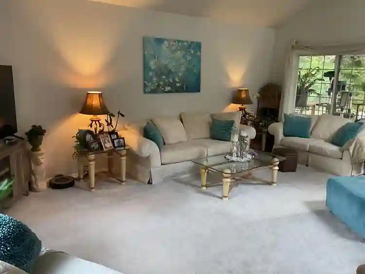 1 BEDROOM FOR RENT TO GFU FEMALE