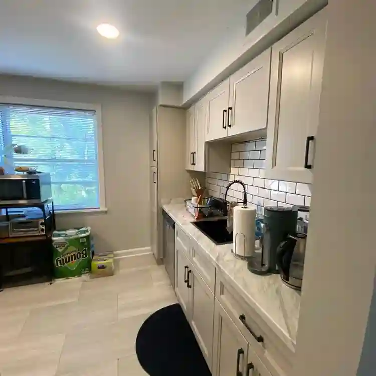 Spacious spot near UWM and Downer