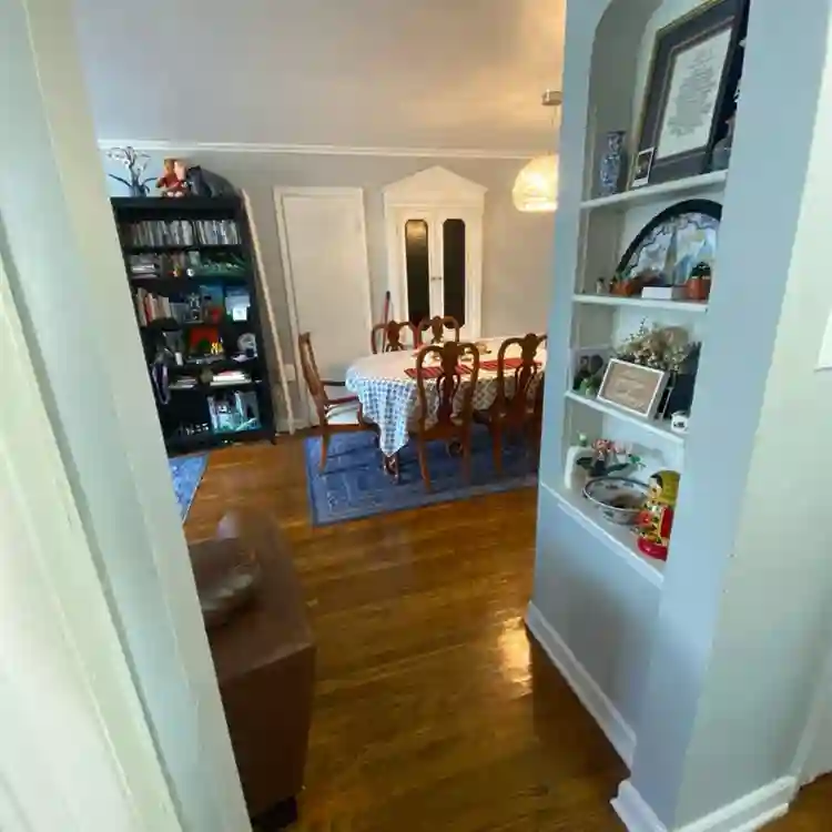Spacious spot near UWM and Downer