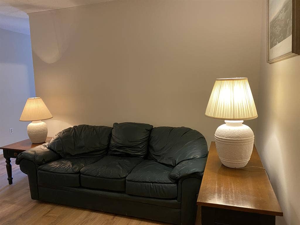 3 BDR / 1 Block to UVM Furnished