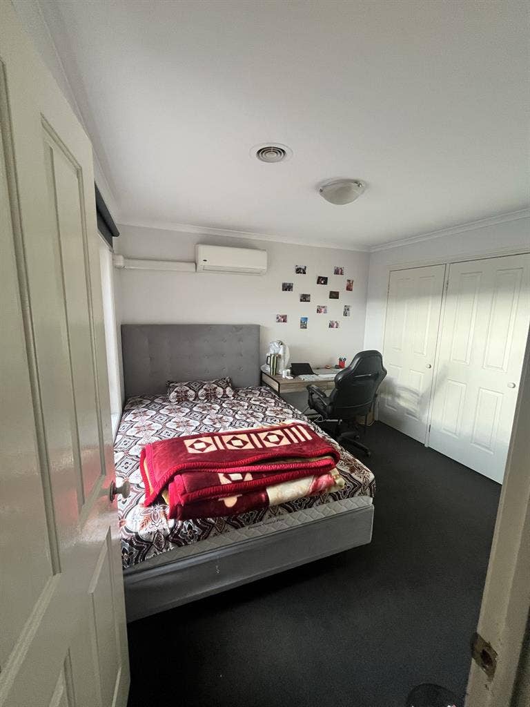 Furnished Private room in Clayton
