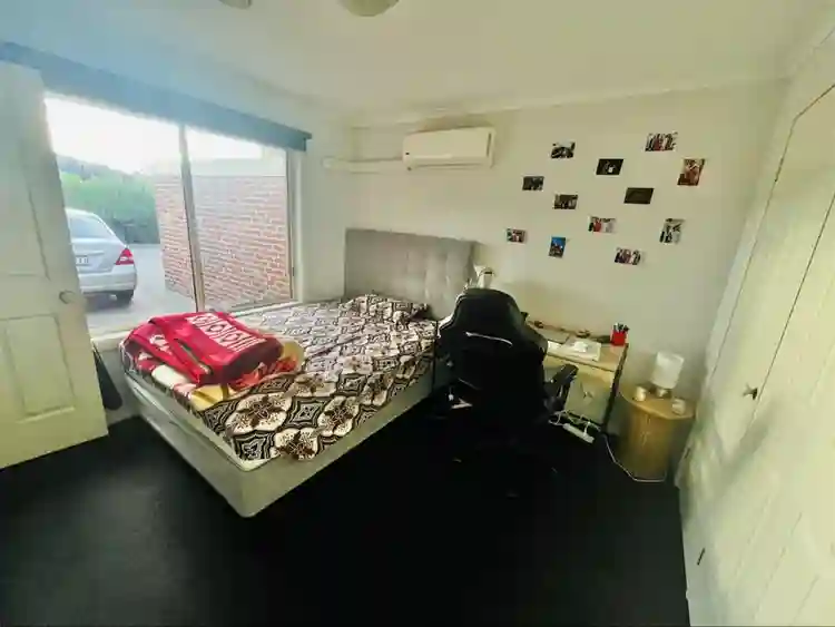 Furnished Private room in Clayton