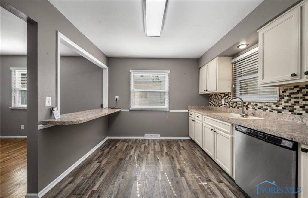 Quiet, Comfortable room for rent