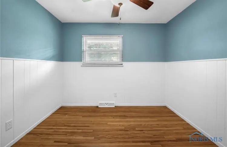 Quiet, Comfortable room for rent