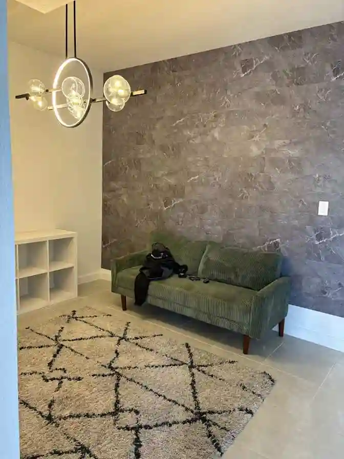 Fully Furnished Room in Miami