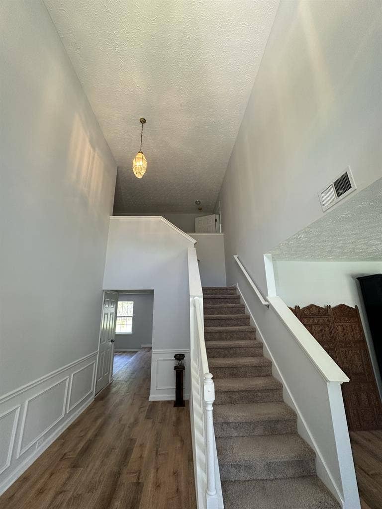 Master bedroom/bath with office