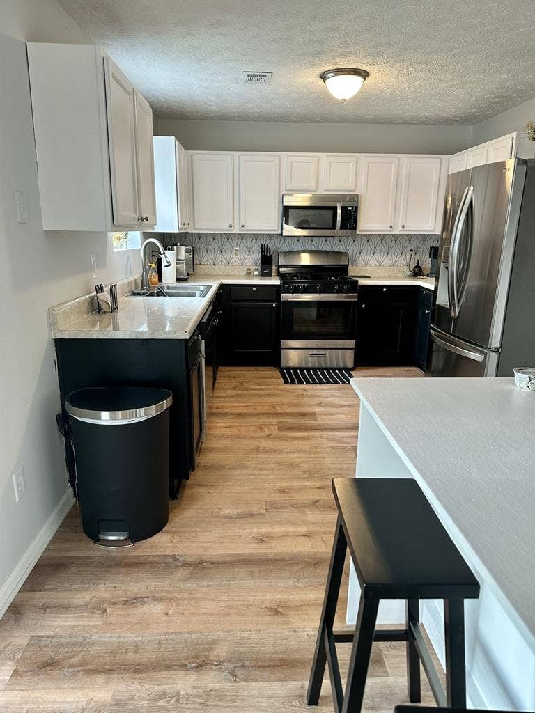 Master bedroom/bath with office