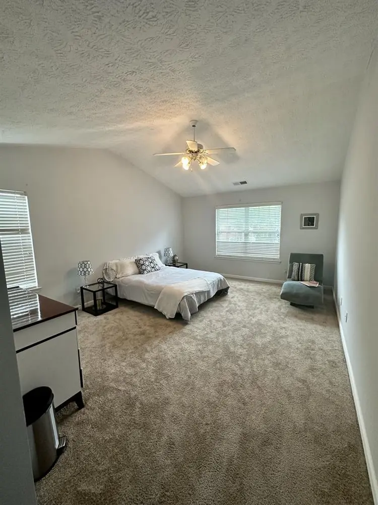 Master bedroom/bath with office
