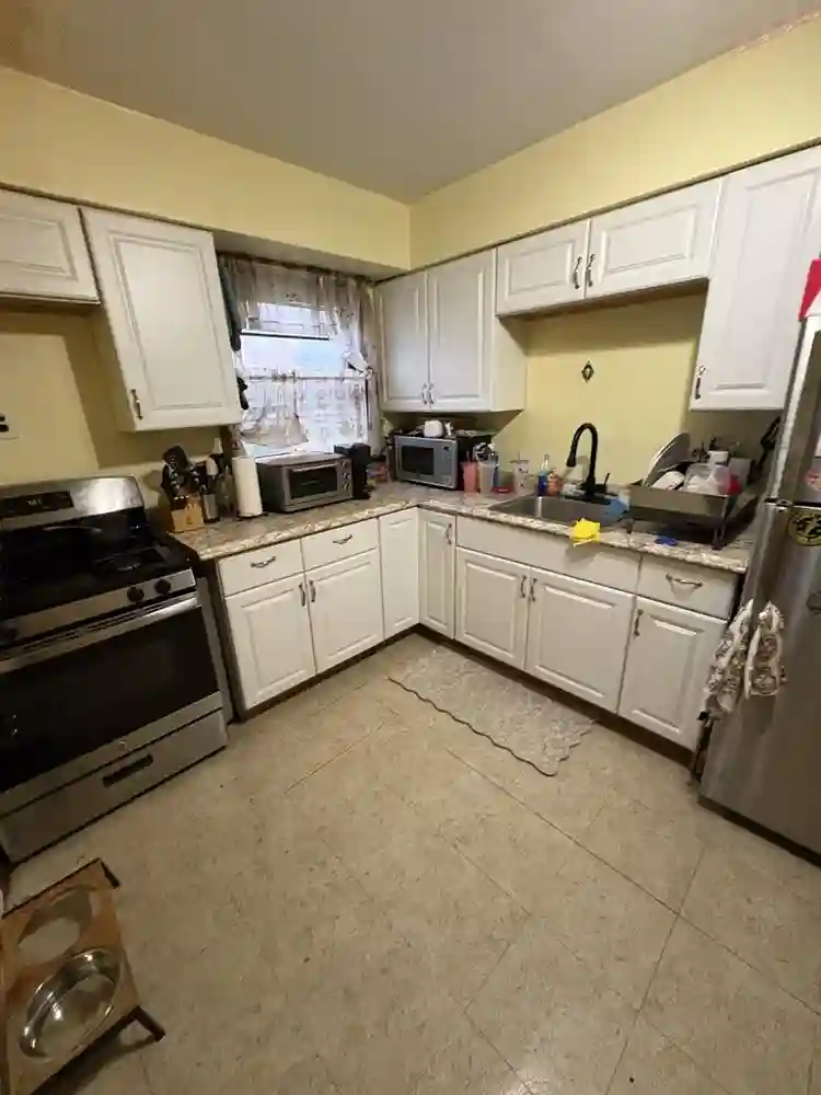 Looking for a Roommate:D