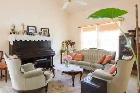 Room in Quiet, Safe Neighborhood