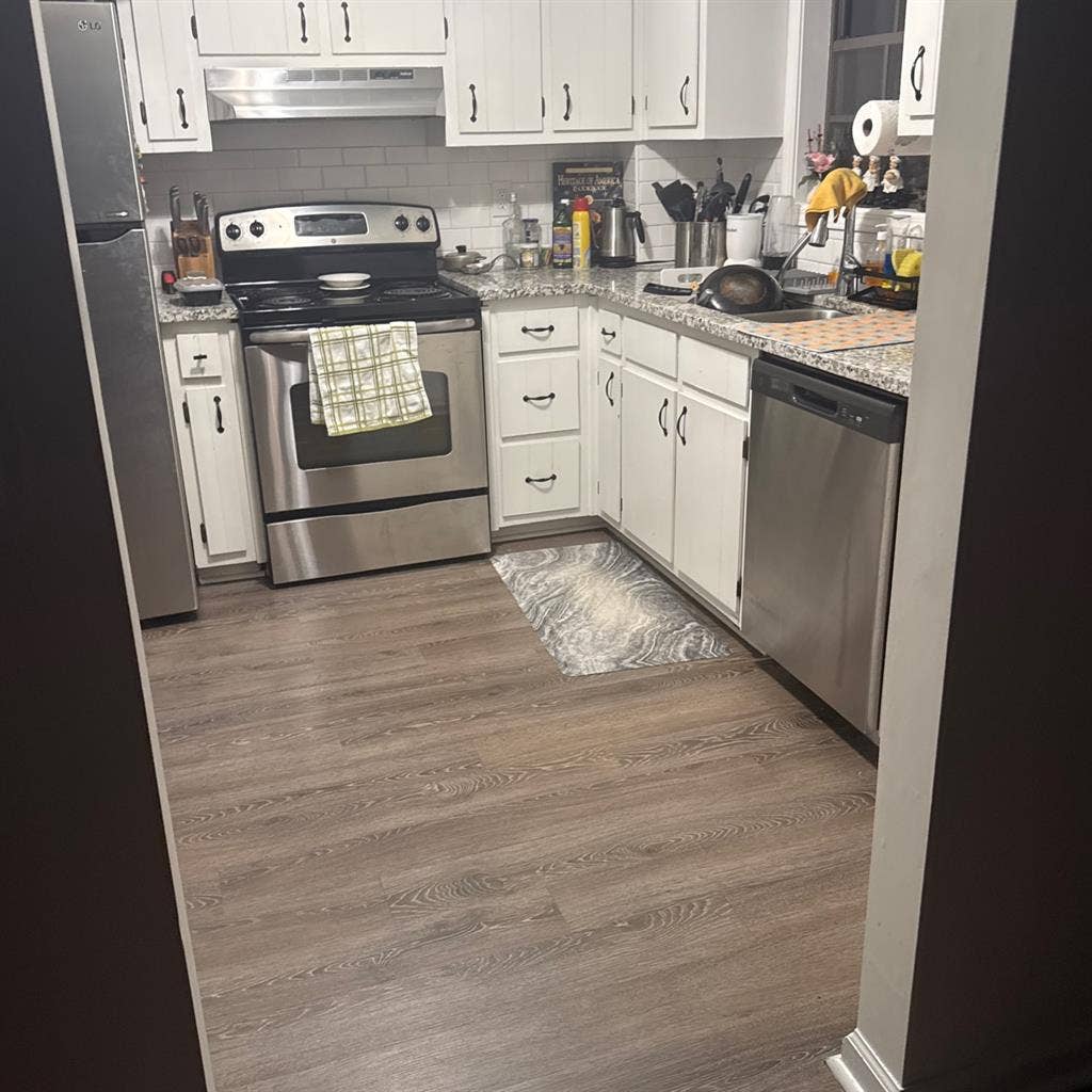 Furnished room for rent in Duluth