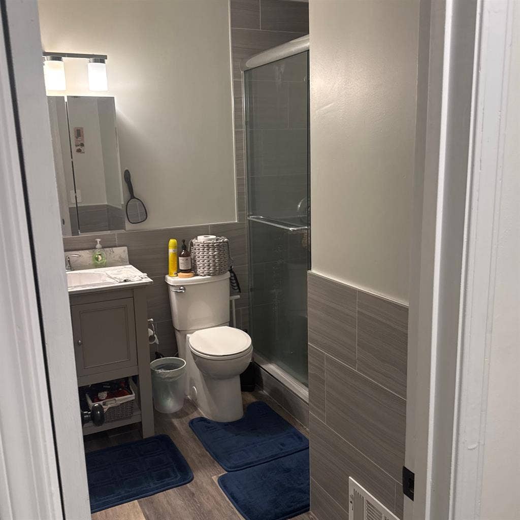 Furnished room for rent in Duluth