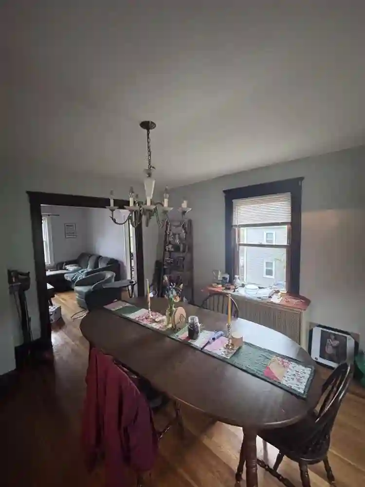 Large bedroom for rent