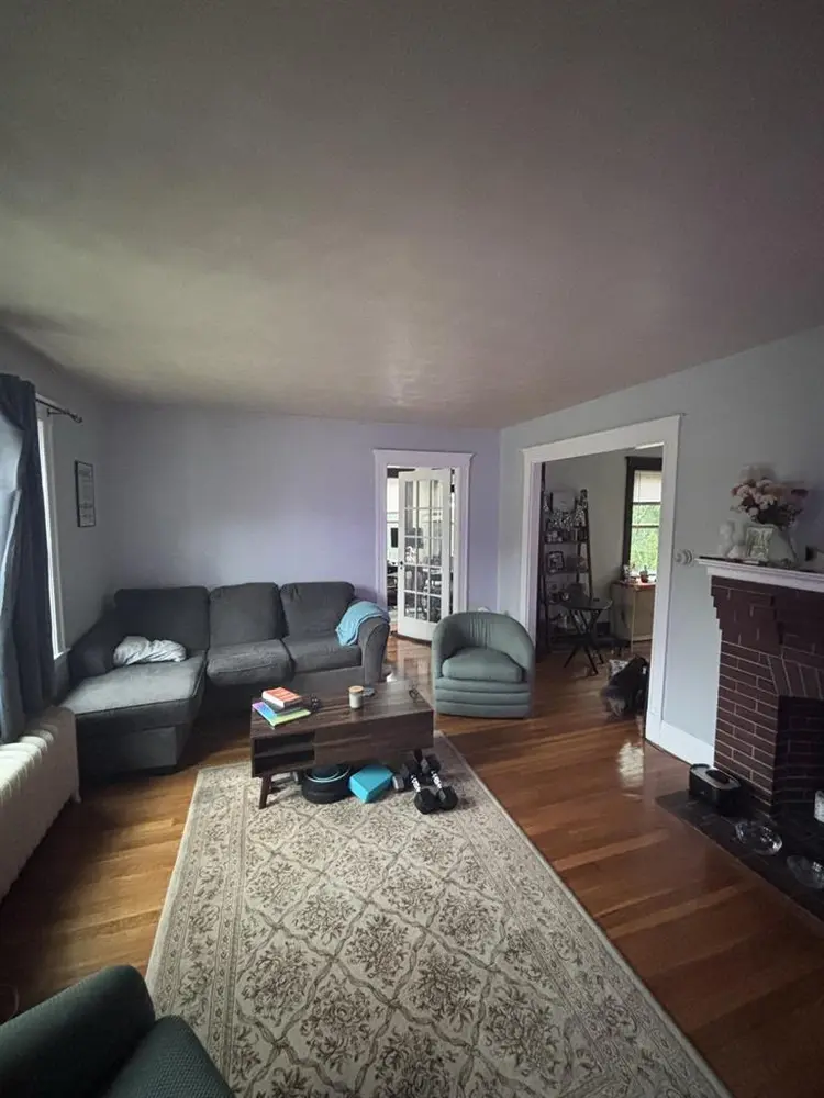 Large bedroom for rent