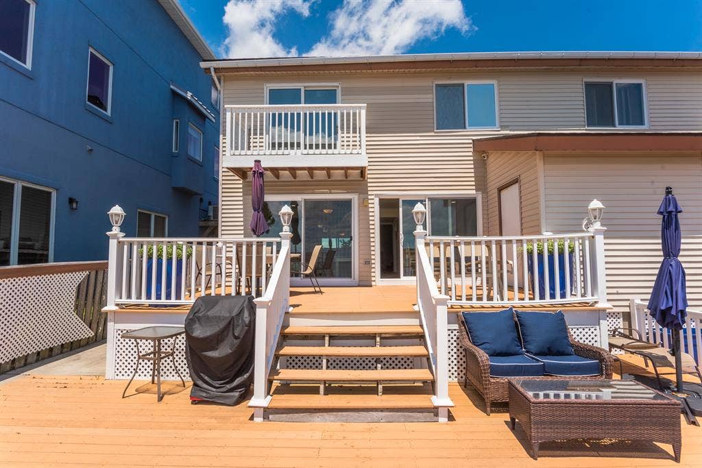 Bayfront Home - North Ocean City