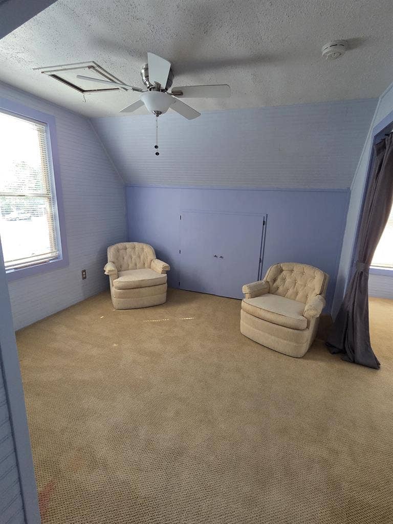 2nd floor-Room for Rent, Alphabet