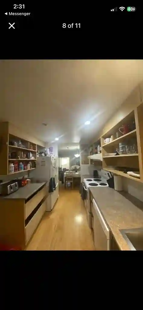 1 bed 1 bath Master bedroom Roomate