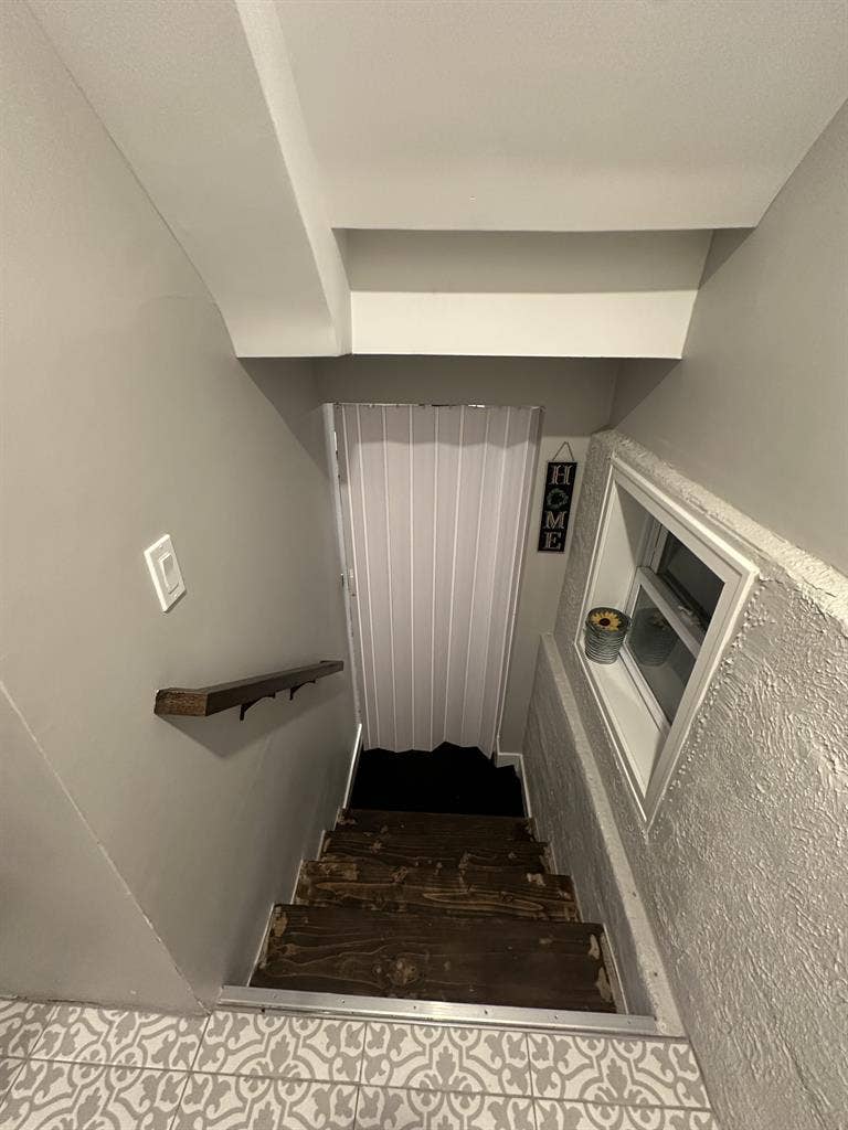 Furnished Private Bed + bath