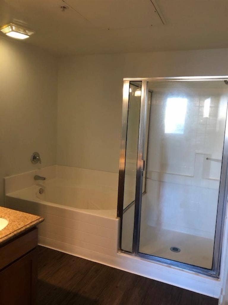 Apartment in downtown Santa Monica