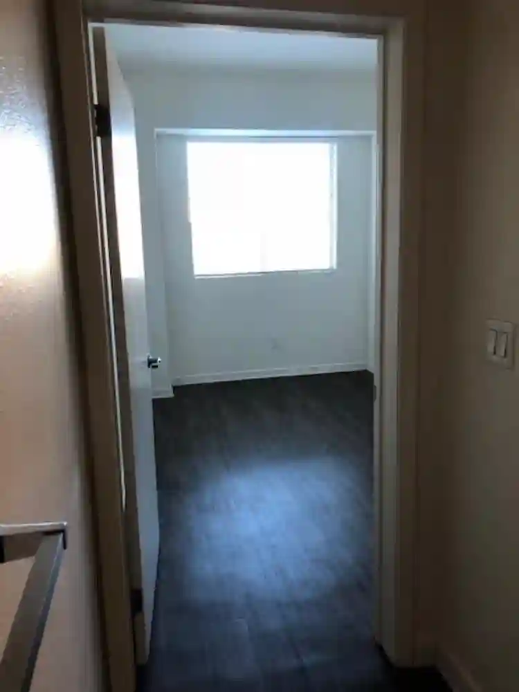 Apartment in downtown Santa Monica