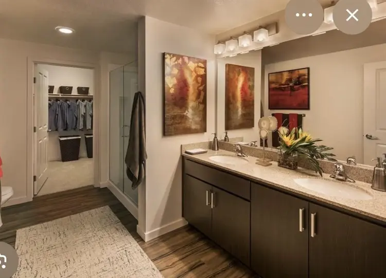 Gilbert- Room for rent~Short term