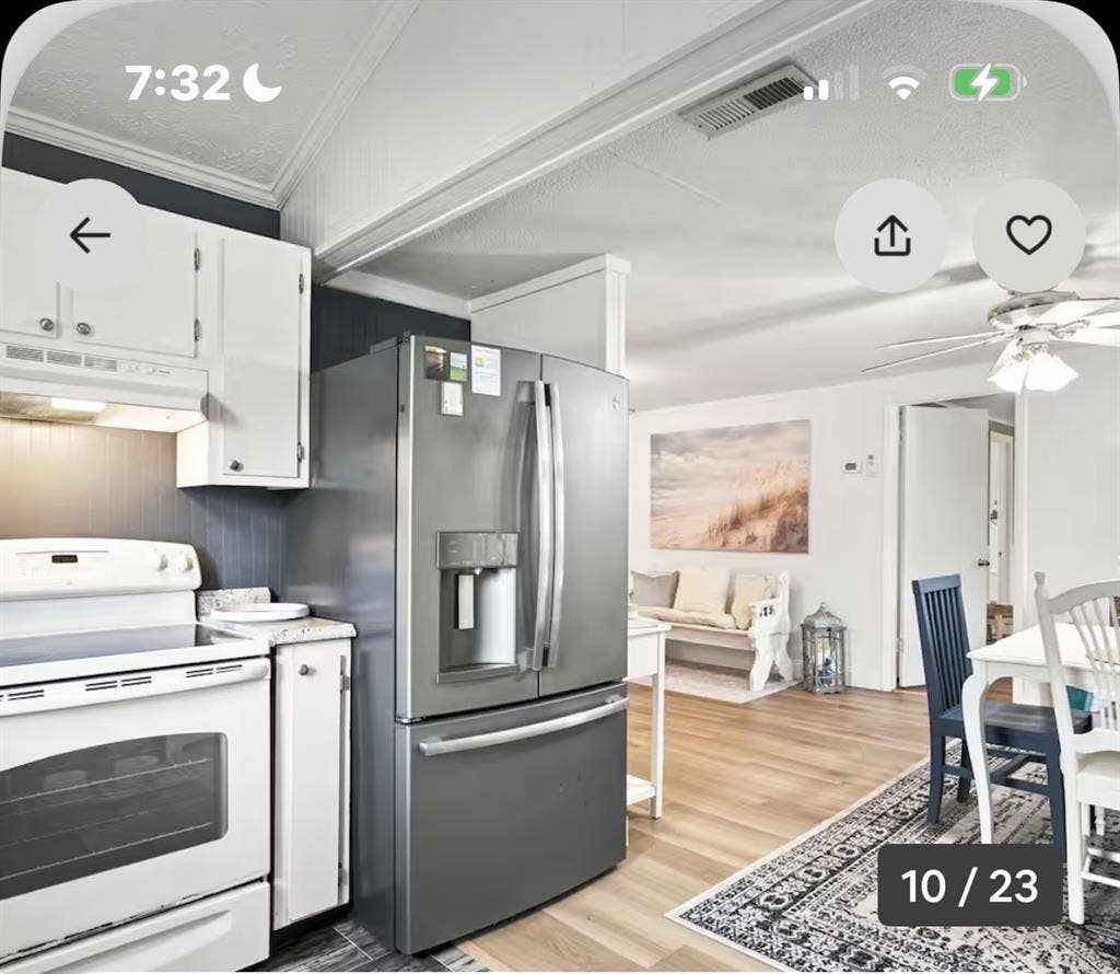 cozy cottage 1 mile from the beach