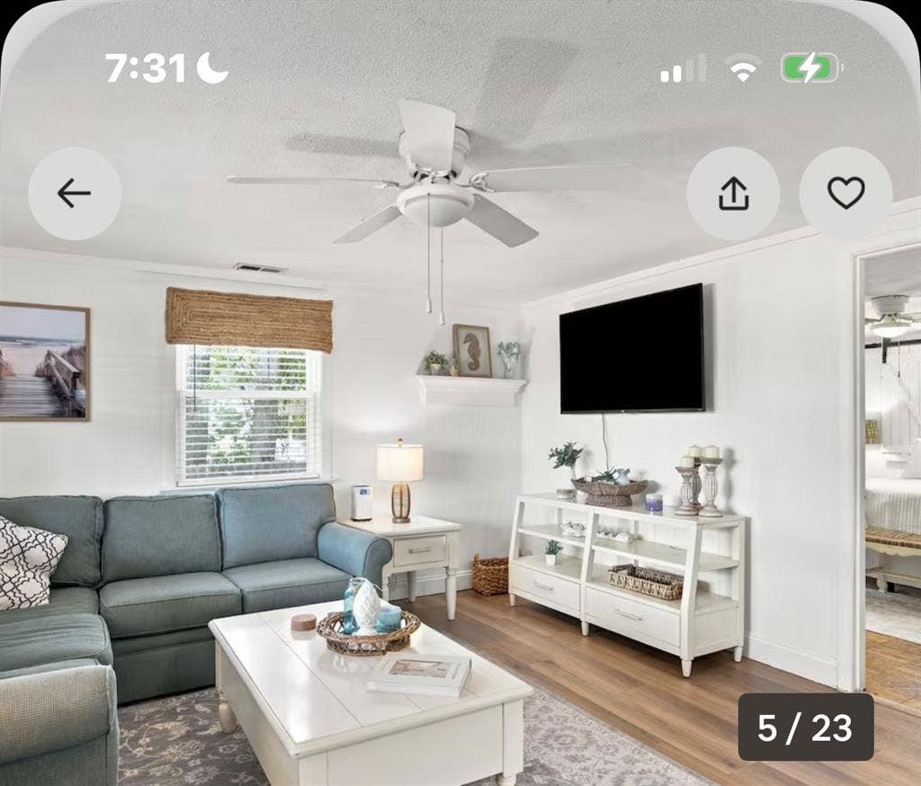 cozy cottage 1 mile from the beach