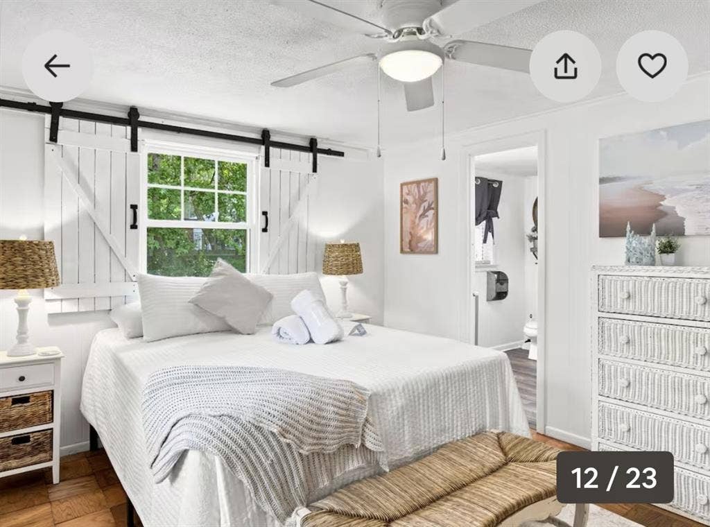 cozy cottage 1 mile from the beach