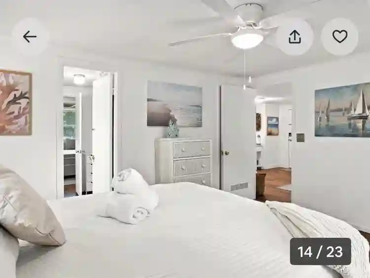 cozy cottage 1 mile from the beach