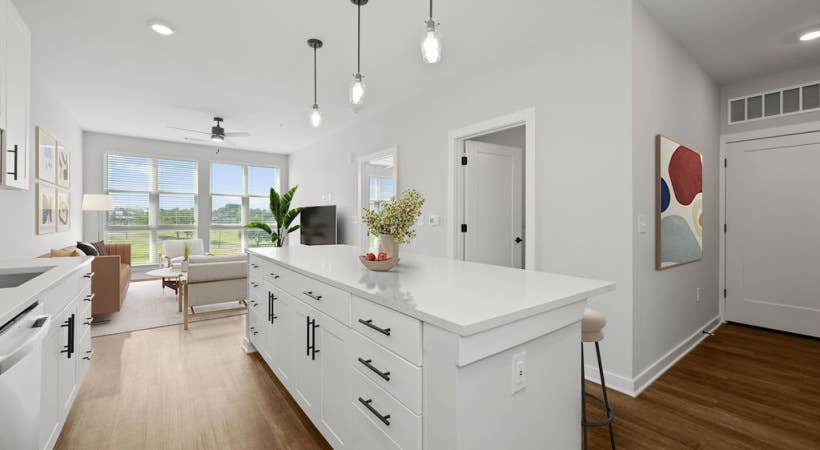 1 BR 1 BA Lease Takeover South End