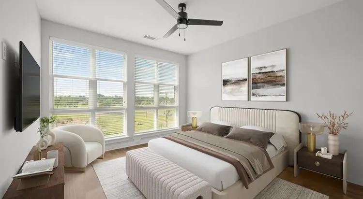 1 BR 1 BA Lease Takeover South End