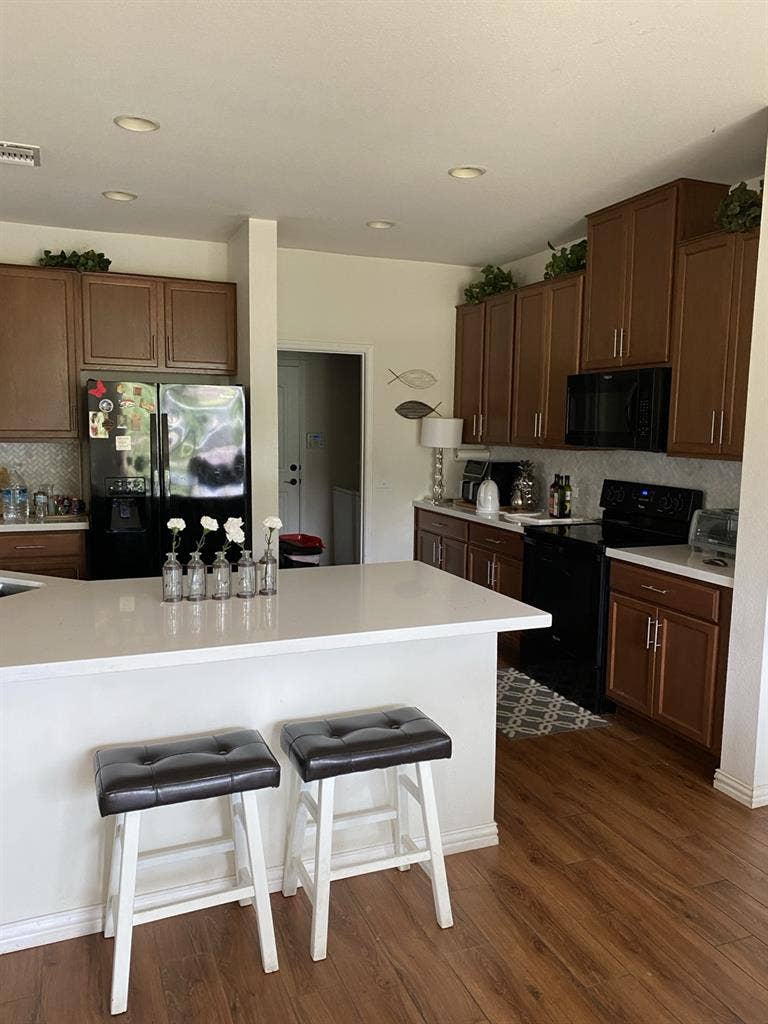 Cozy, clean and organize house!!!