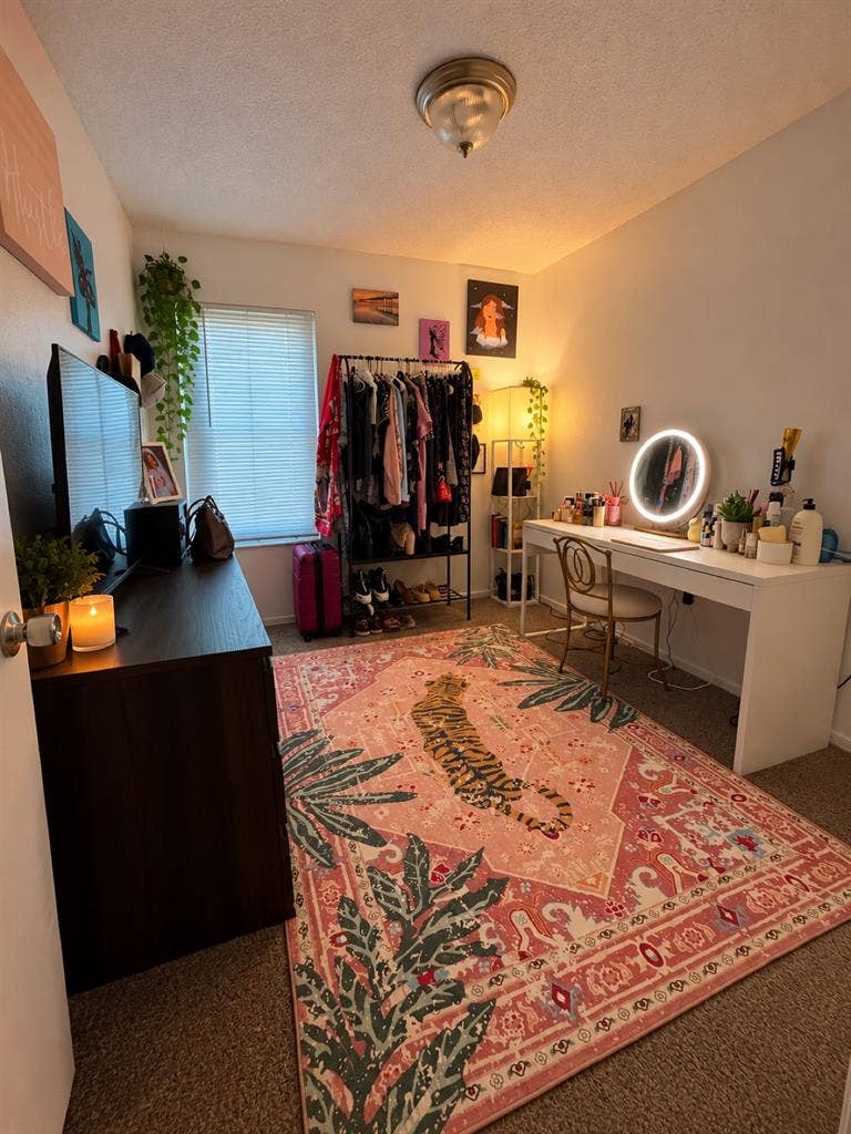 1–2 Rooms + Bath | $900+