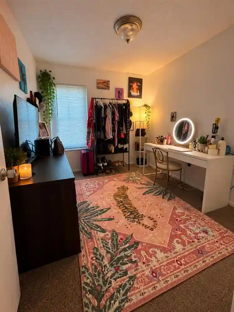 1–2 Rooms + Bath | $900+