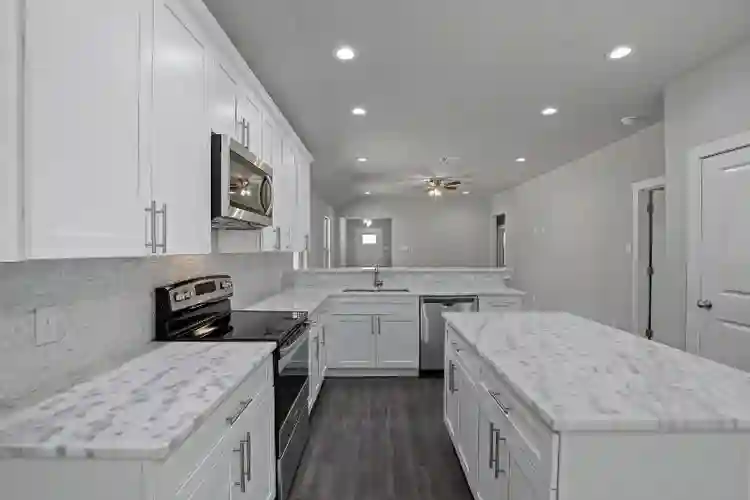 4 BR in Dallas