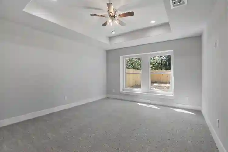 4 BR in Dallas