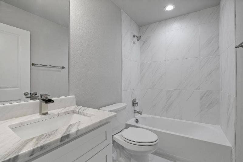 4 BR in Dallas