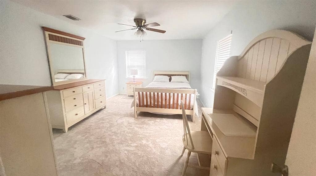 House Share in Denton, TX!