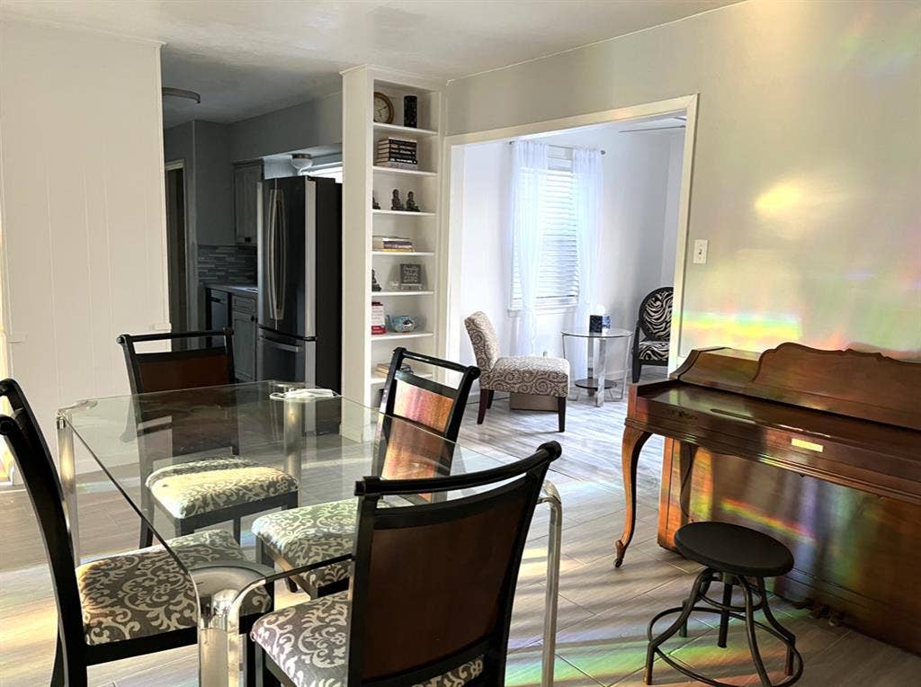 House Share in Denton, TX!