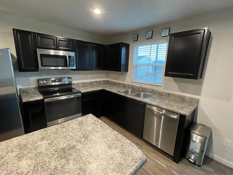 4 BR in Durham