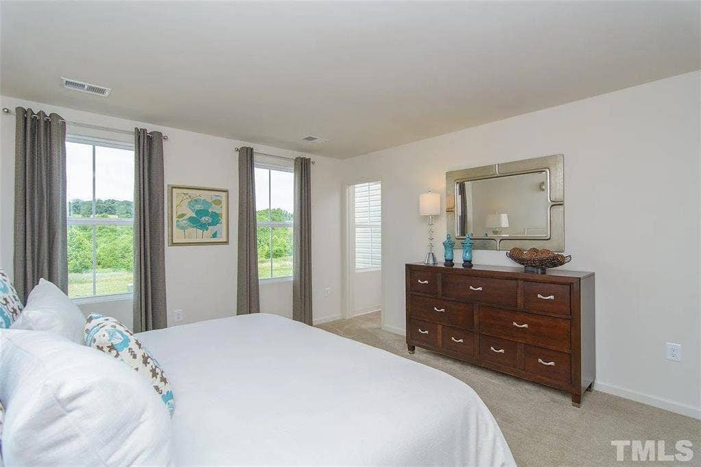 4 BR in Durham