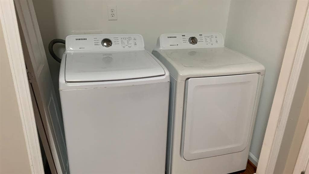 5 BR in Morrisville
